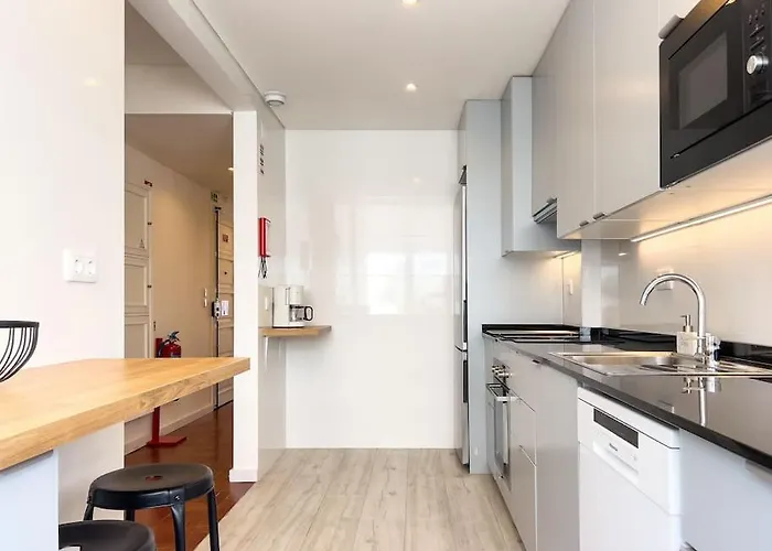 Apartamento Olaias 2 Bed Near Metro 2