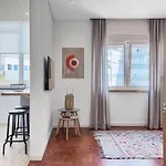 Olaias 2 Andar - Olaias 2 Bed Near Metro 2 Διαμέρισμα Lisboa