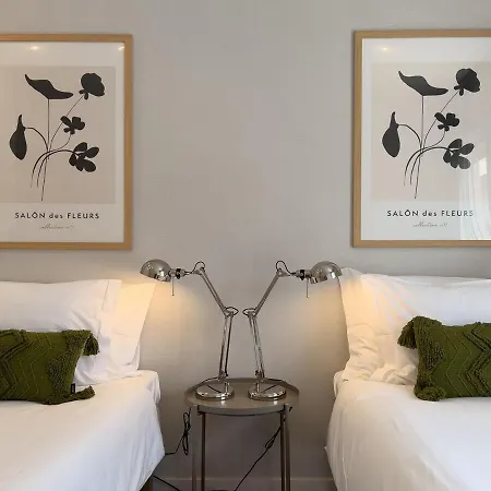 Olaias 2 Andar - Olaias 2 Bed Near Metro 2 Апартаменты *