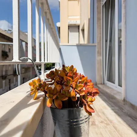 Olaias 2 Andar - Olaias 2 Bed Near Metro 2 Apartmán
