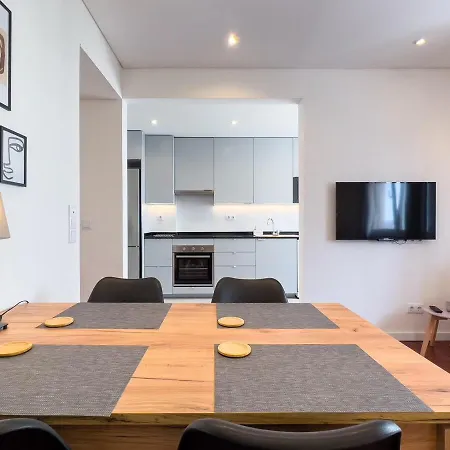 Olaias 2 Andar - Olaias 2 Bed Near Metro 2 شقة Lisboa